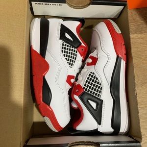 NIB size 10c kids Nike Jordan 4 B Grade